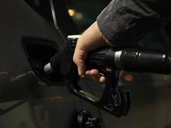 Бензину нашли замену: автомобилистов пересадят на новое топливо